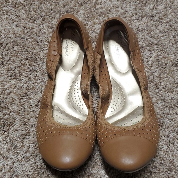 dexflex ballet flats